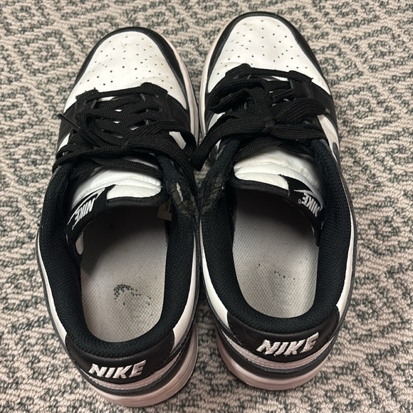 Nike Women’s Panda Dunks - Picture 3 of 13